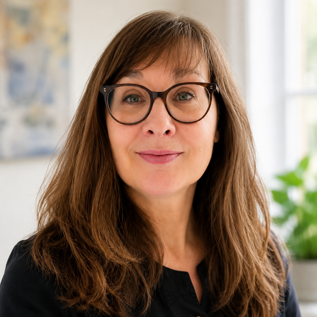 Lina Miner, Psychosexual Psychotherapist, Couple Counsellor and Relationship Issues London