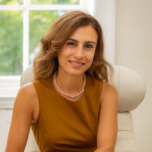 Ceylan Onay, Counselling-Informed Health & Behaviour Coach